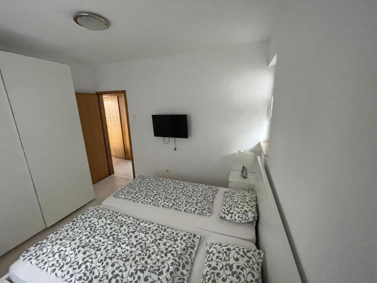 Tole Villa ポダツァ エクステリア 写真